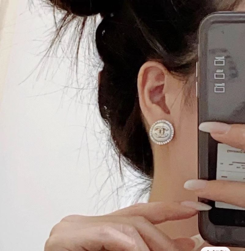 Ch**el earrings